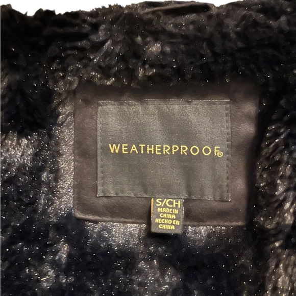 Weatherproof Women's Dark Quilted Vest - Picture 2 of 4